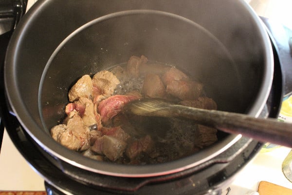 pressure cooker beef brown