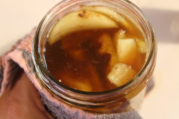 canned apple fillingjar